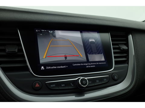 Opel Grandland X 1.2 Turbo Innovation | Leder | Stoel- Stuurverw. | Afn. Trekhaak | Camera | LED | Memory seat