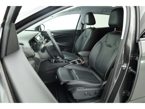 Opel Grandland X 1.2 Turbo Innovation | Leder | Stoel- Stuurverw. | Afn. Trekhaak | Camera | LED | Memory seat