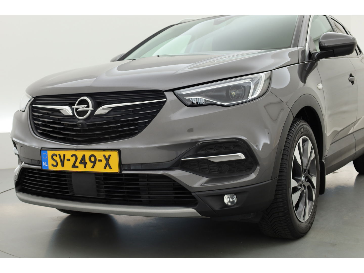 Opel Grandland X 1.2 Turbo Innovation | Leder | Stoel- Stuurverw. | Afn. Trekhaak | Camera | LED | Memory seat