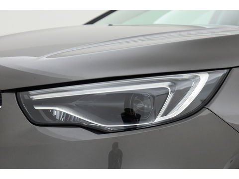 Opel Grandland X 1.2 Turbo Innovation | Leder | Stoel- Stuurverw. | Afn. Trekhaak | Camera | LED | Memory seat