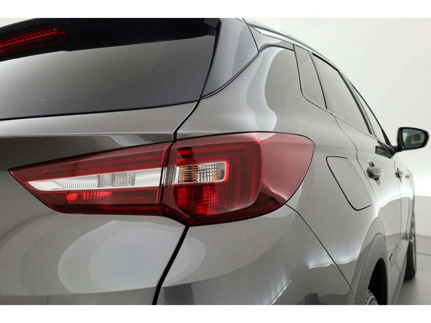 Opel Grandland X 1.2 Turbo Innovation | Leder | Stoel- Stuurverw. | Afn. Trekhaak | Camera | LED | Memory seat