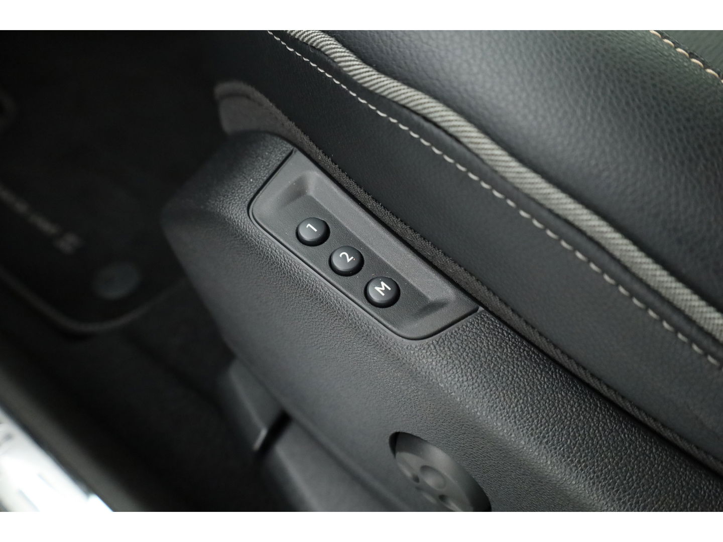 Opel Grandland X 1.2 Turbo Innovation | Leder | Stoel- Stuurverw. | Afn. Trekhaak | Camera | LED | Memory seat