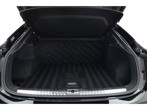 Audi Q3 Sportback 35 TFSI S Line | Pano | Bang & Olufsen | Camera | Adapt. Cruise | Elek. Trekhaak | Keyless | Stoelverw.