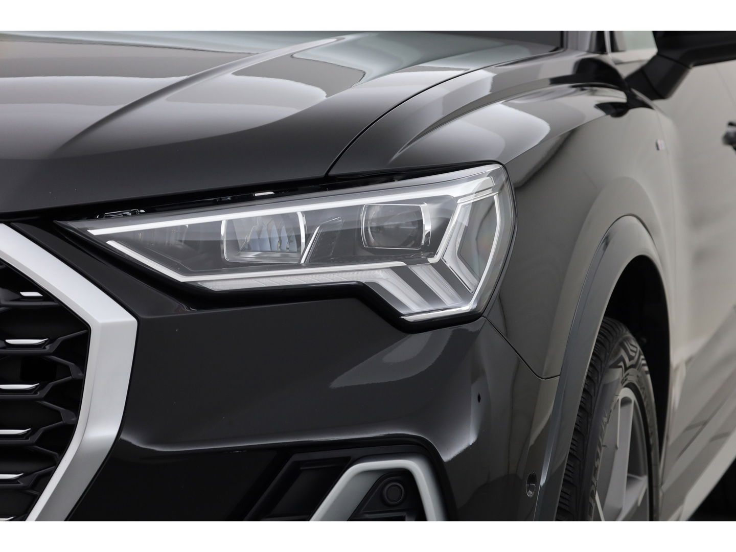 Audi Q3 Sportback 35 TFSI S Line | Pano | Bang & Olufsen | Camera | Adapt. Cruise | Elek. Trekhaak | Keyless | Stoelverw.