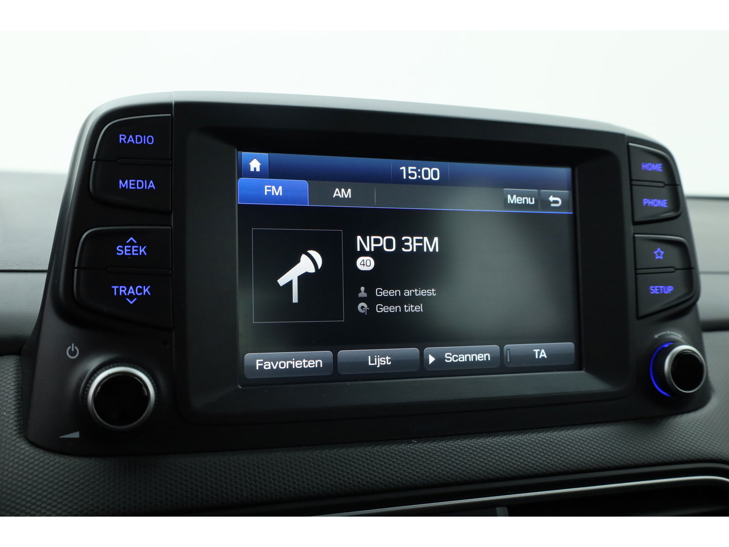 Hyundai KONA 1.0 T-GDI Comfort | Cruise Contr. | Camera | Trekhaak | CarPlay | All seasons | Clima