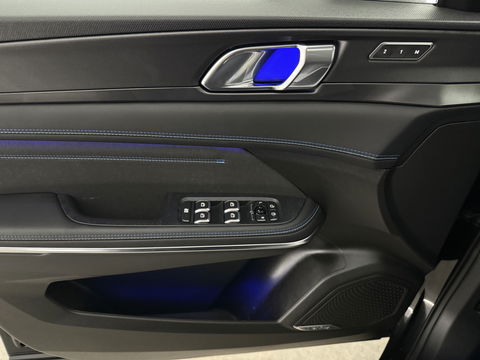 Lynk Co 01 1.5 | SOH 97% | Pano | Sfeer | 360° | Virtual | Memory | Adap. Cruise | Carplay