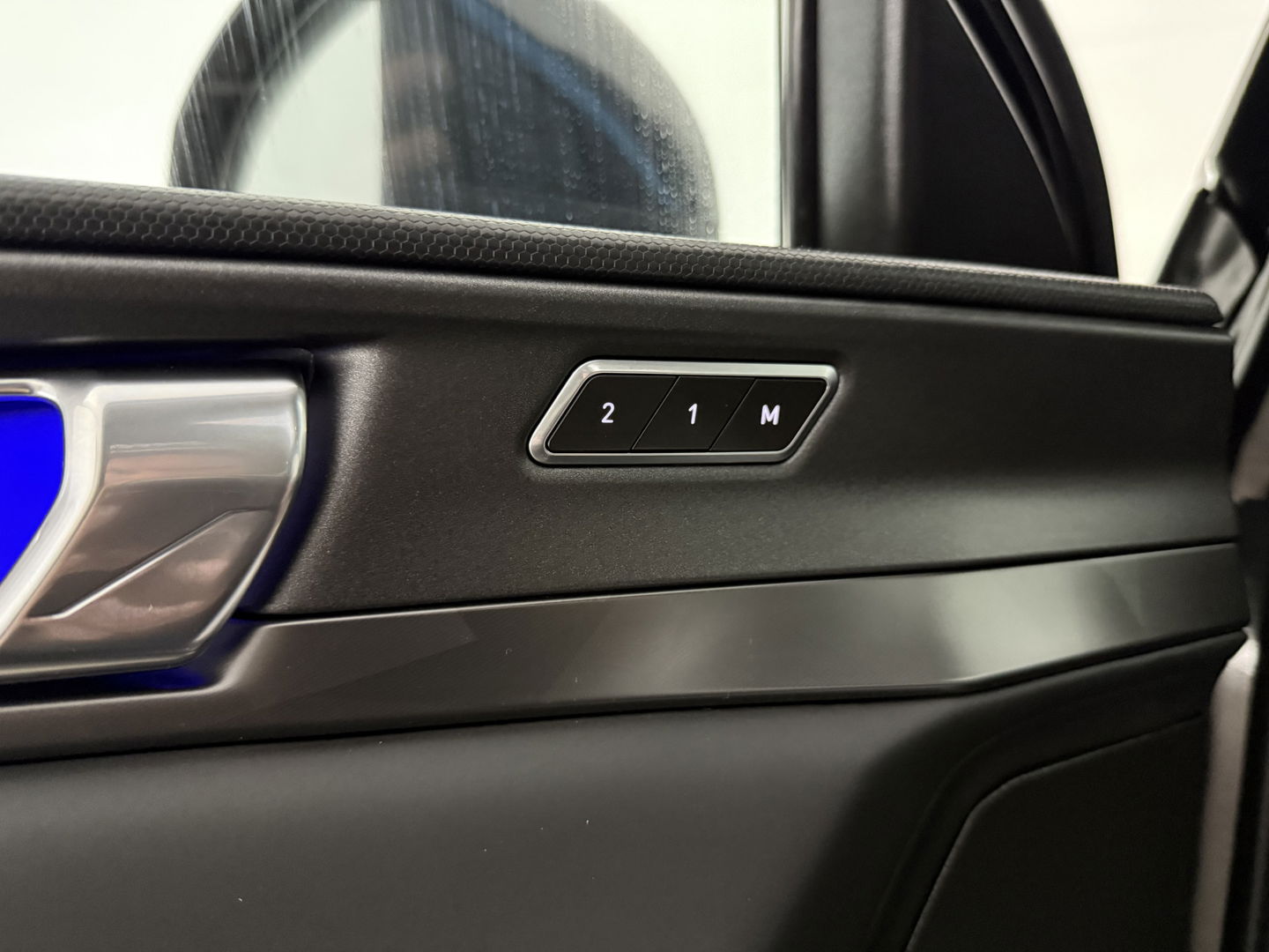 Lynk Co 01 1.5 | SOH 97% | Pano | Sfeer | 360° | Virtual | Memory | Adap. Cruise | Carplay