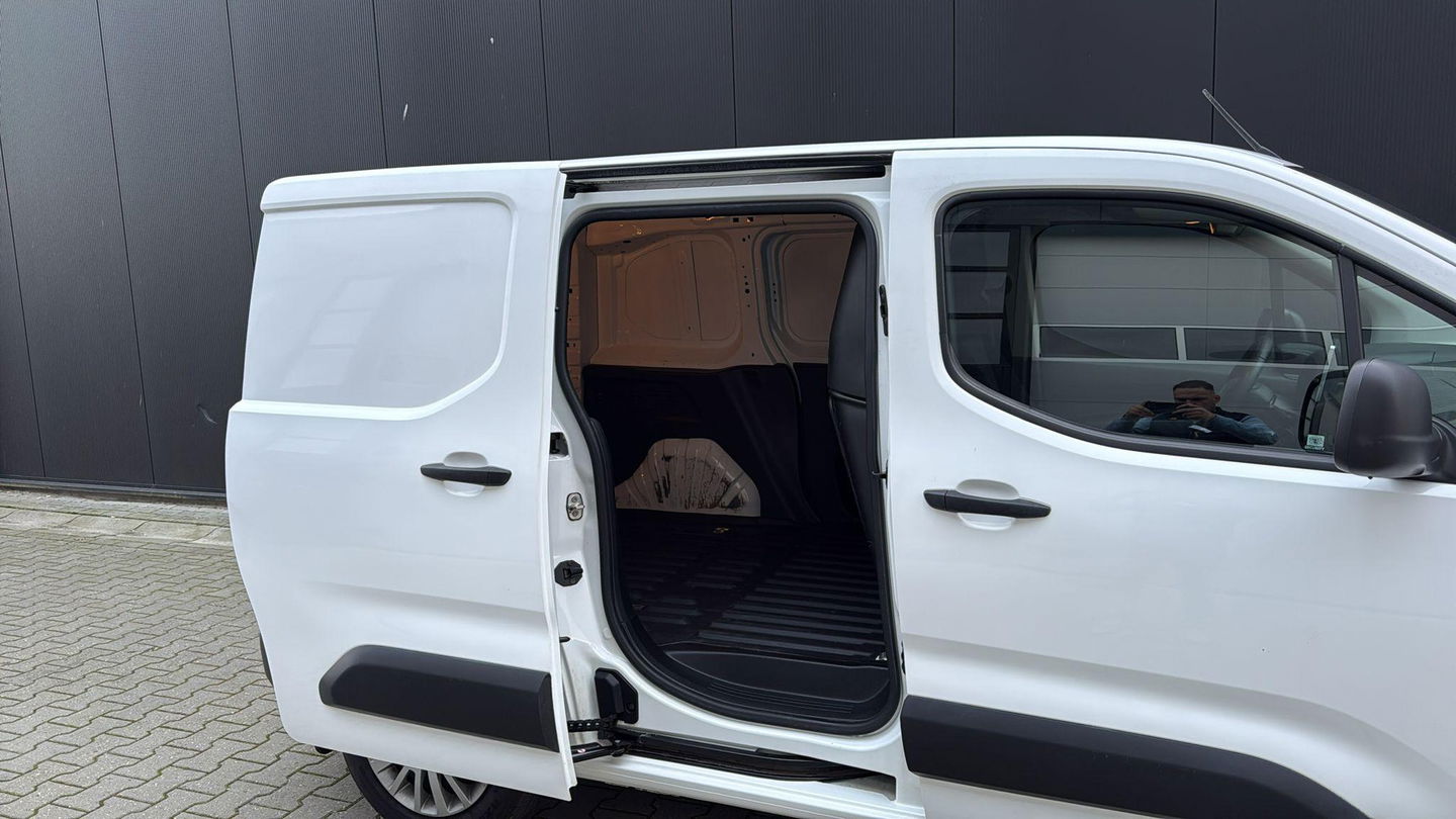 Citroën Berlingo 1.2 3 Peroons Airco Cruise Carplay Stoelverwarming