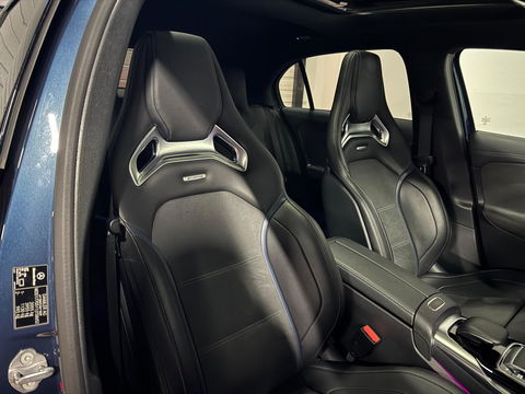 Mercedes-Benz A-Klasse AMG 35 4MATIC Edition 1 PANO KEYLESS