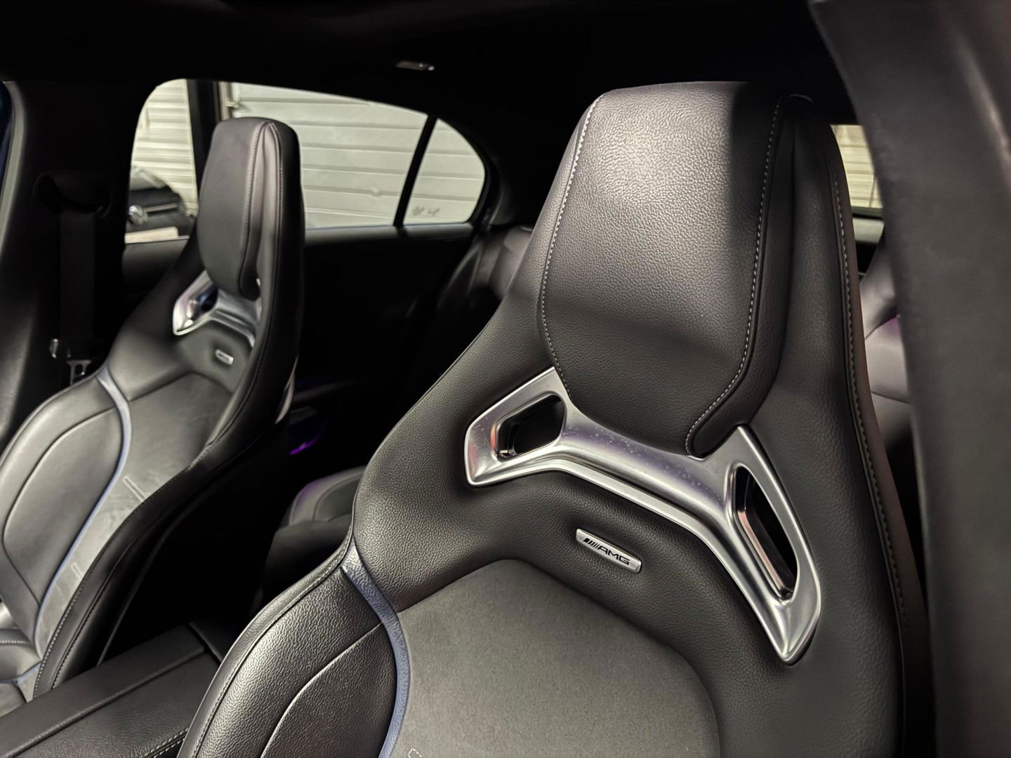 Mercedes-Benz A-Klasse AMG 35 4MATIC Edition 1 PANO KEYLESS