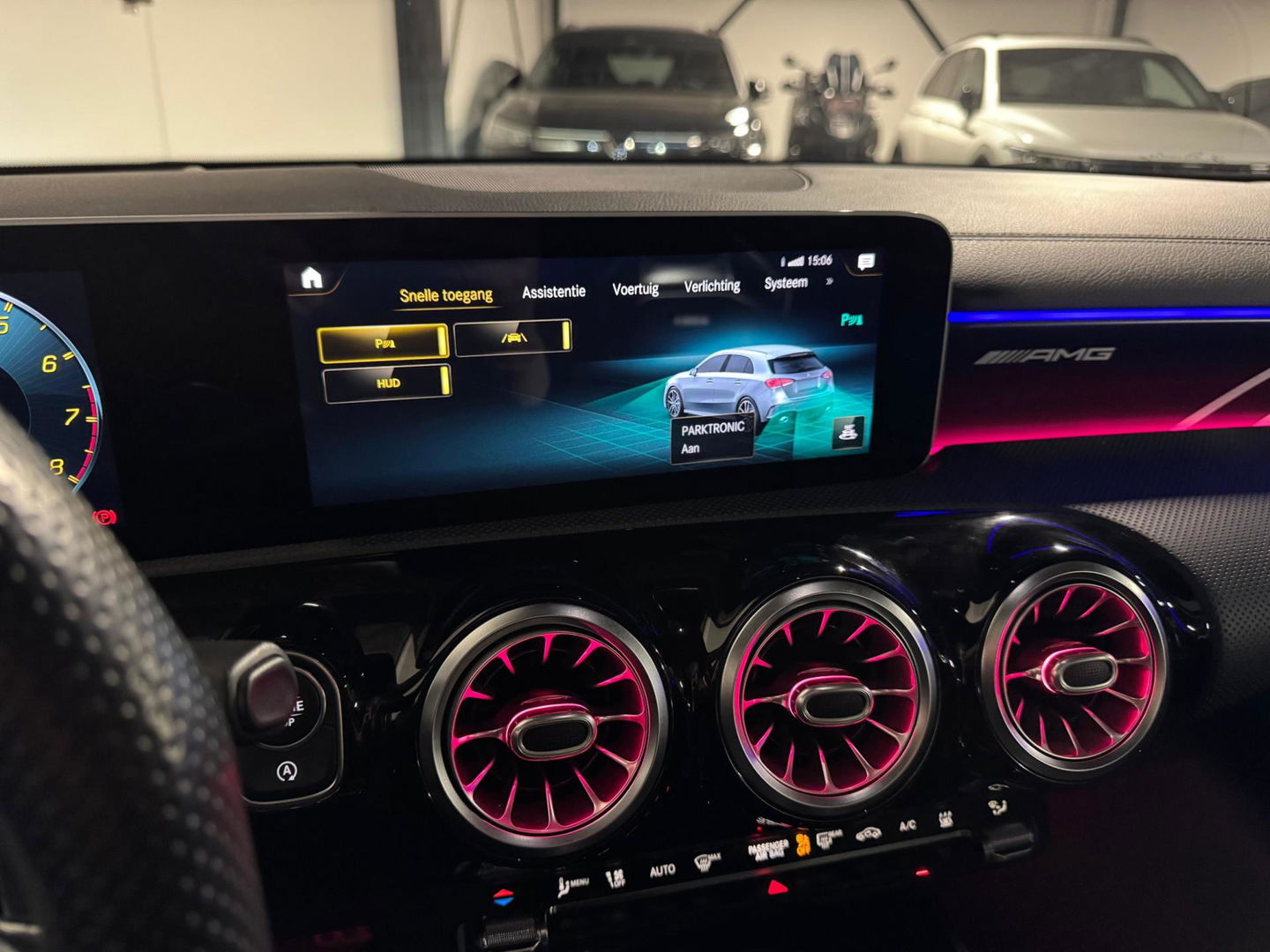 Mercedes-Benz A-Klasse AMG 35 4MATIC Edition 1 PANO KEYLESS