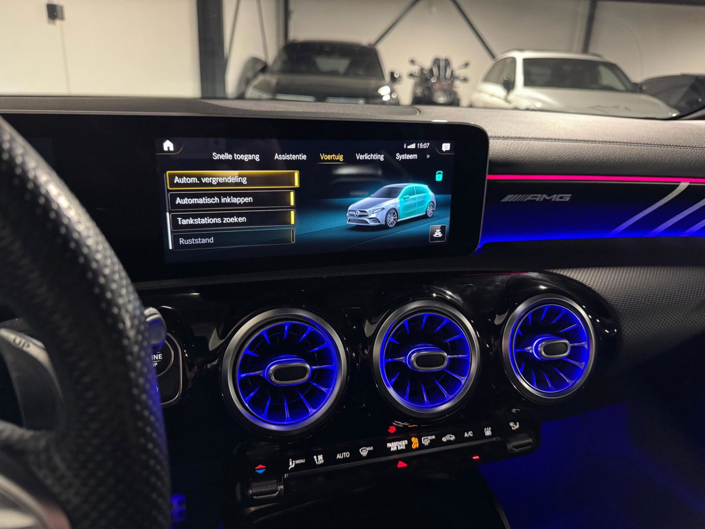 Mercedes-Benz A-Klasse AMG 35 4MATIC Edition 1 PANO KEYLESS