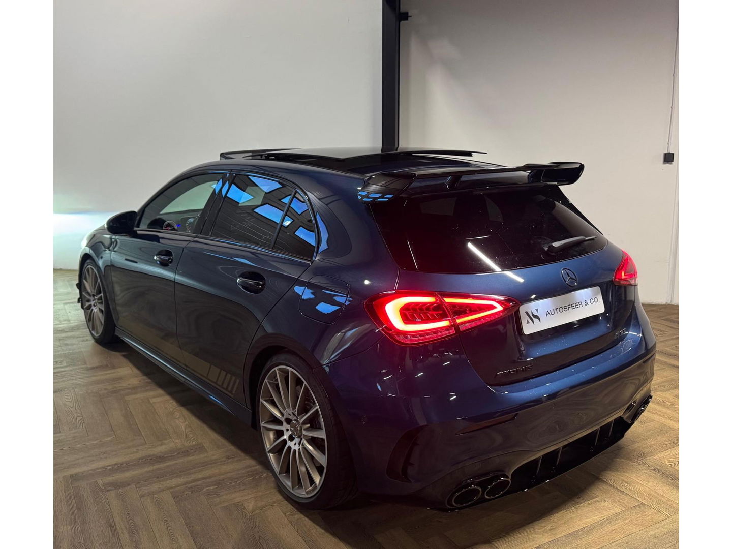 Mercedes-Benz A-Klasse AMG 35 4MATIC Edition 1 PANO KEYLESS