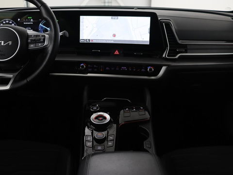 Kia Sportage 1.6 T-GDI Plug-in Hybrid AWD DynamicPlusLine | Stoel & stuurverwarming | Half leder | Camera | Carplay | Adaptive cruise | 19'' | Navigatie | Achterbankverwarming | PHEV