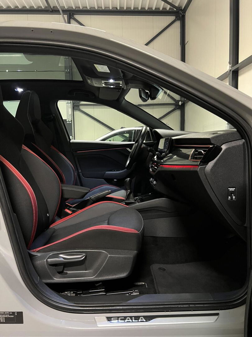 Škoda Scala 1.5 TSI 150PK Monte Carlo Virtual Trekhaak VOL!