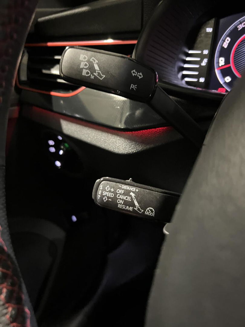 Škoda Scala 1.5 TSI 150PK Monte Carlo Virtual Trekhaak VOL!