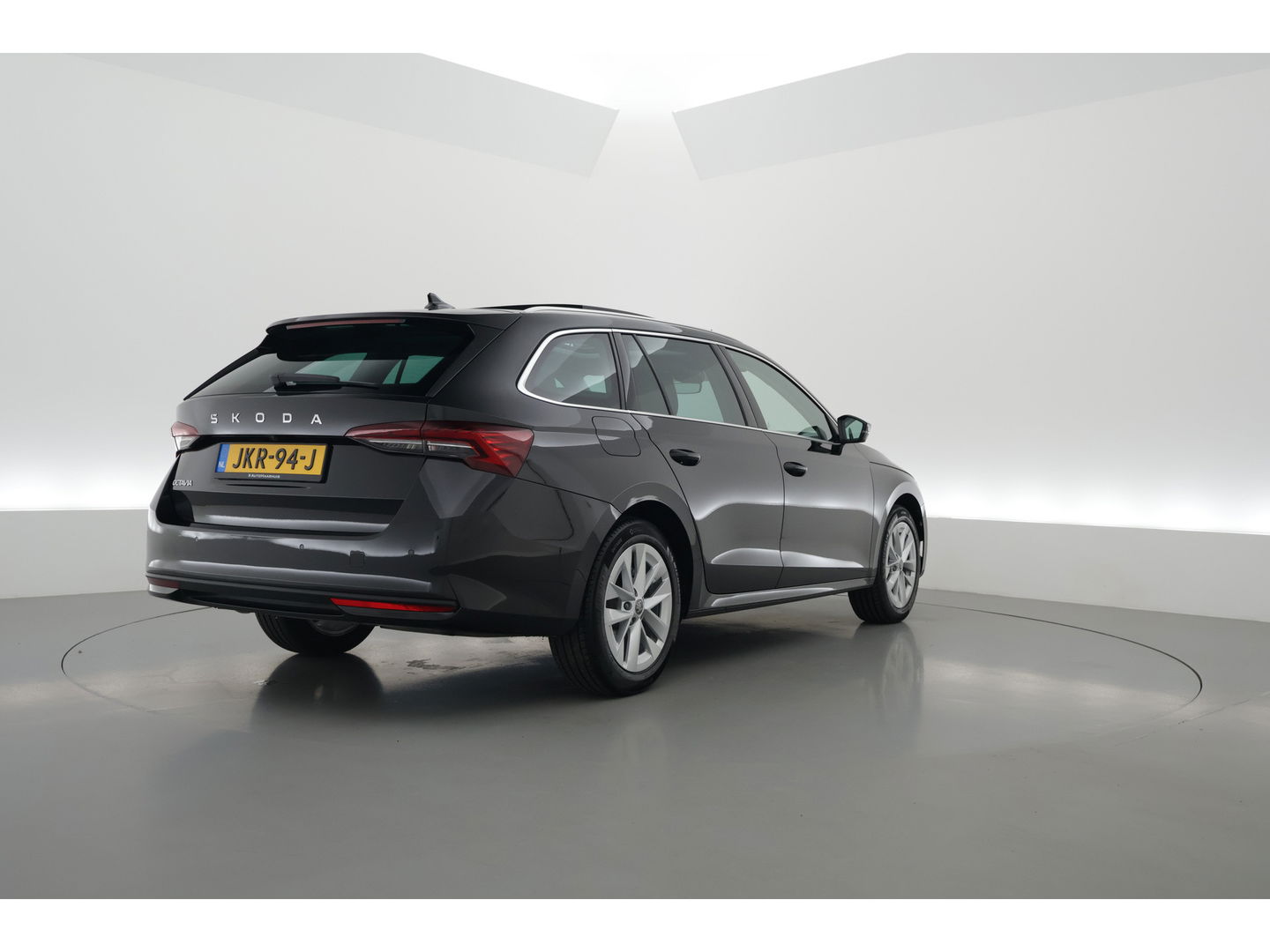 Škoda Octavia Combi 1.5 TSI MHEV Business Edition | Pano | Camera | Apple CarPlay | Stoel- Stuurverw. | Keyless |