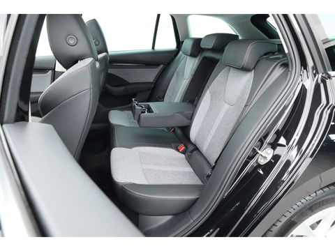 Škoda Octavia Combi 1.5 TSI MHEV Business Edition | Pano | Camera | Apple CarPlay | Stoel- Stuurverw. | Keyless |