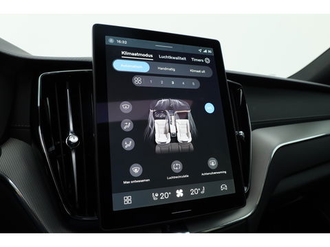 Volvo XC60 T6 Plug-in hybrid Ultra Black Edition | Facelift | Pano | HUD | 360cam | Harman Kardon | Memory seats | Pilot Assist |