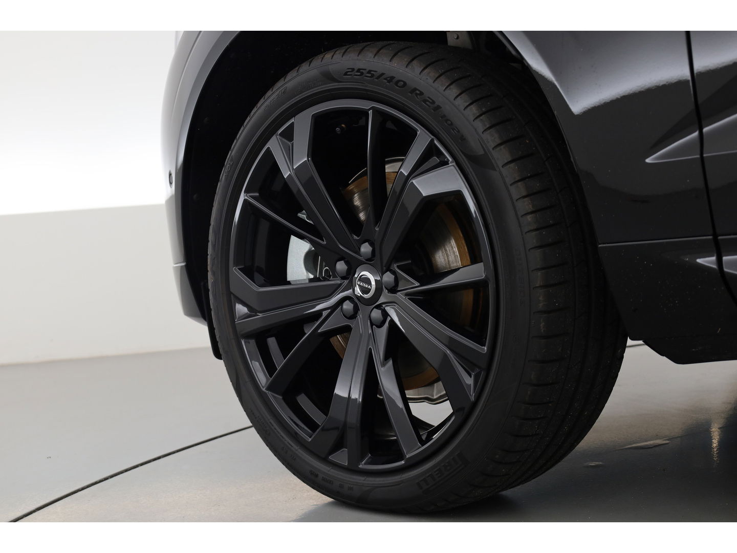 Volvo XC60 T6 Plug-in hybrid Ultra Black Edition | Facelift | Pano | HUD | 360cam | Harman Kardon | Memory seats | Pilot Assist |