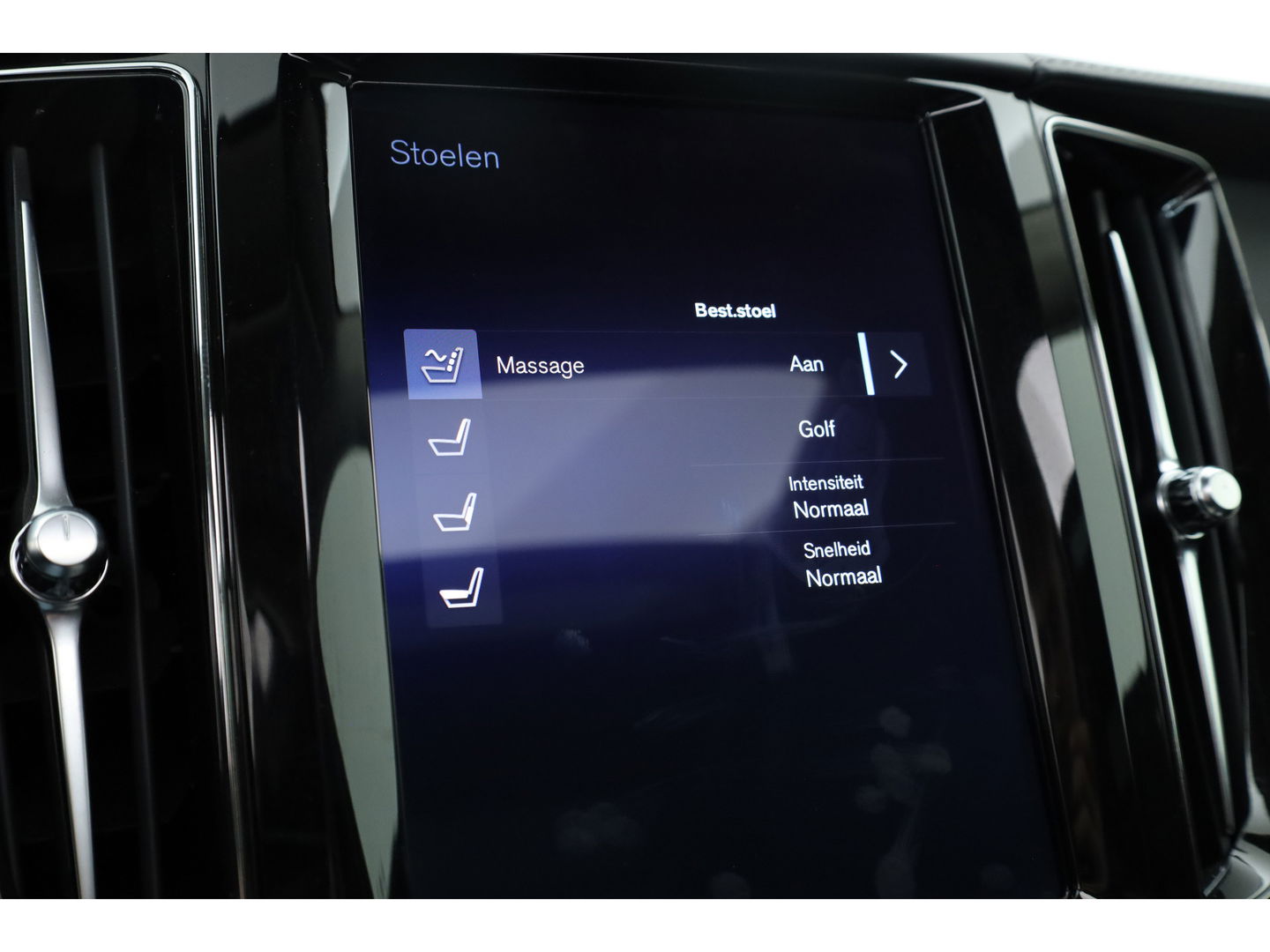 Volvo XC60 2.0 T8 Twin Engine AWD Inscription | Pano- dak |  Massage | Head-up | Trekhaak | H&K Audio |