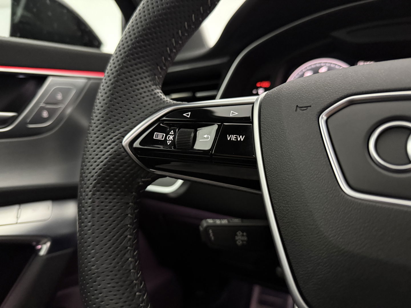 Audi A6 45 TFSI S-Line | Pano | LED-Matrix | Sfeer | 360° | Memory | Carplay | Virtual | Stoelverw. | NAP