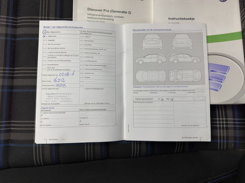 Volkswagen Golf 1.4 TSI GTE Executive Plus ( Plug-in ) Aut. * PANO | FULL-LED | NAVI-FULLMAP | SPORT-SEATS | DAB+ | ECC | CRUISE | CAMERA | PRIVACY-GLASS | 18" ALU *