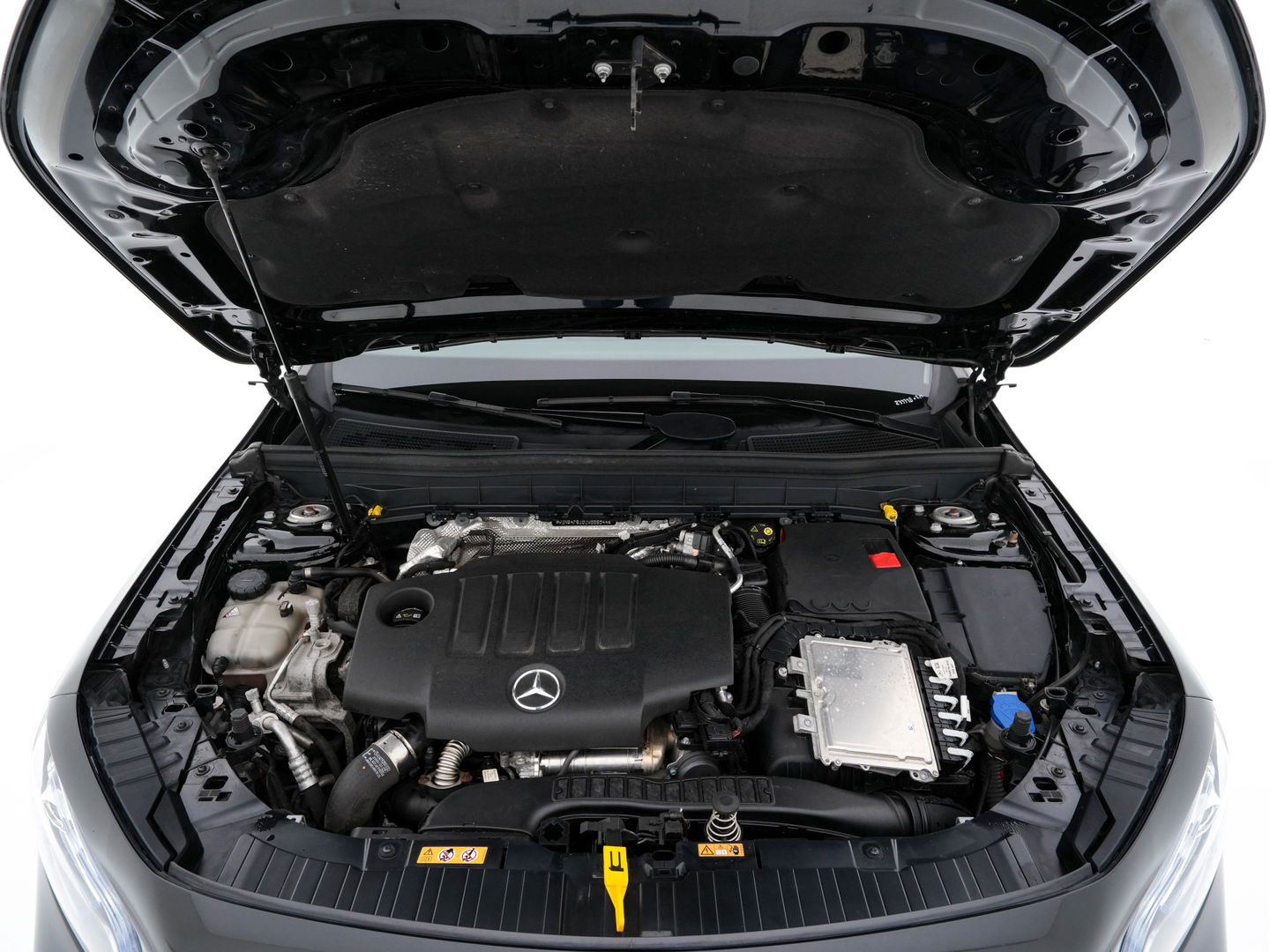 Mercedes-Benz GLB 180 d Business Solution Luxury [ 7-Pers. ] (INCL-BTW) Aut. *LUXURY-LEATHER | FULL-LED | AMBIENT-LIGHT | WIDESCREEN-DIGI-COCKPIT | HEATED-COMFORTSEATS | CAMERA | DAB+ | NAVI-FULLMAP | ECC | MEMORY-PACK | PDC | CRUISE | PRIVACY-GLASS |