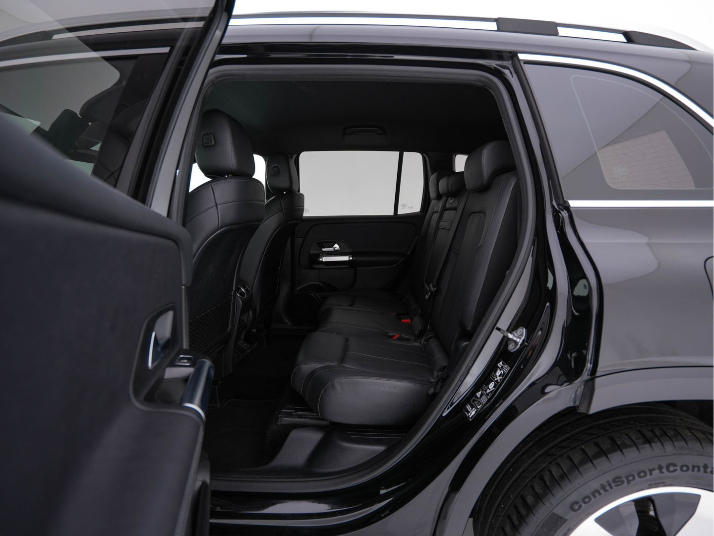 Mercedes-Benz GLB 180 d Business Solution Luxury [ 7-Pers. ] (INCL-BTW) Aut. *LUXURY-LEATHER | FULL-LED | AMBIENT-LIGHT | WIDESCREEN-DIGI-COCKPIT | HEATED-COMFORTSEATS | CAMERA | DAB+ | NAVI-FULLMAP | ECC | MEMORY-PACK | PDC | CRUISE | PRIVACY-GLASS |