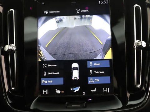 Volvo XC40 2.0 T5 AWD R-Design Pano H\K 360° ACC Trekh. NAP