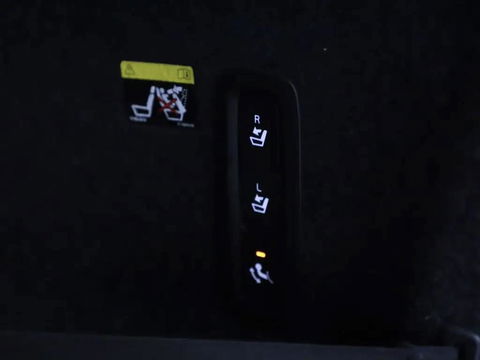 Volvo XC40 2.0 T5 AWD R-Design Pano H\K 360° ACC Trekh. NAP