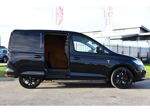 Volkswagen Caddy Cargo 2.0 TDI 1st Black Edition Virtual, Adaptieve Cruise, Camera, Leder, LED, Carplay, Trekhaak, Stoelverwarming, Uniek!