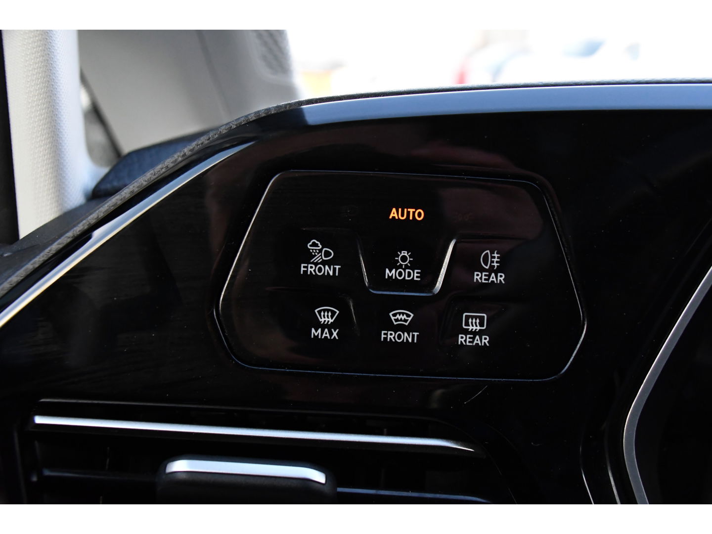 Volkswagen Caddy Cargo 2.0 TDI 1st Black Edition Virtual, Adaptieve Cruise, Camera, Leder, LED, Carplay, Trekhaak, Stoelverwarming, Uniek!