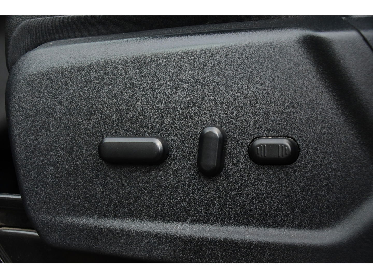 Ford Transit Custom 300 2.0 TDCI L2H1 Active Cruise, Camera, Carplay, LED, Stoelverwarming,