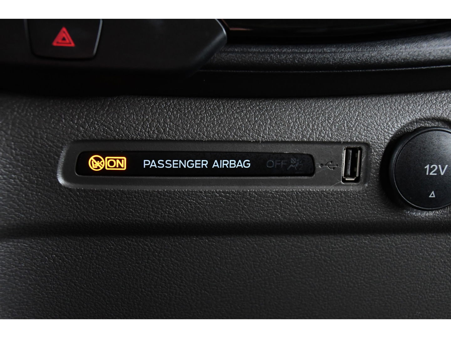 Ford Transit Custom 300 2.0 TDCI L2H1 Active Cruise, Camera, Carplay, LED, Stoelverwarming,