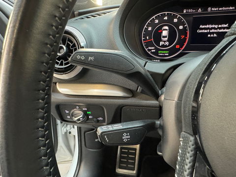 Audi A3 Limousine 35 TFSI CoD Advance Sport 2x S Line Pano