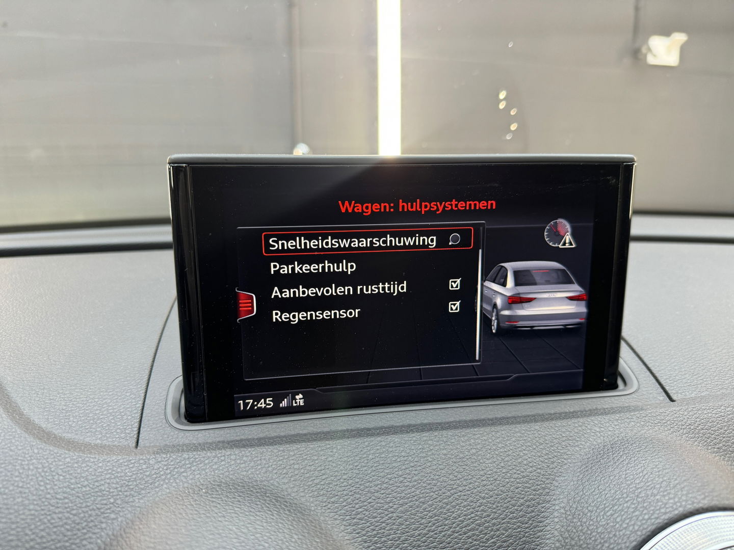 Audi A3 Limousine 35 TFSI CoD Advance Sport 2x S Line Pano