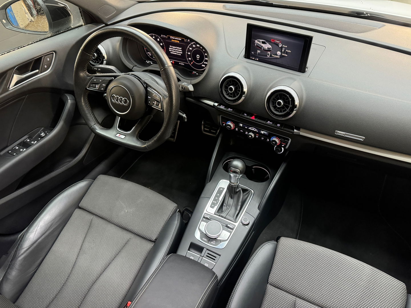 Audi A3 Limousine 35 TFSI CoD Advance Sport 2x S Line Pano