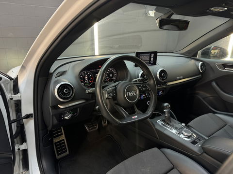 Audi A3 Limousine 35 TFSI CoD Advance Sport 2x S Line Pano