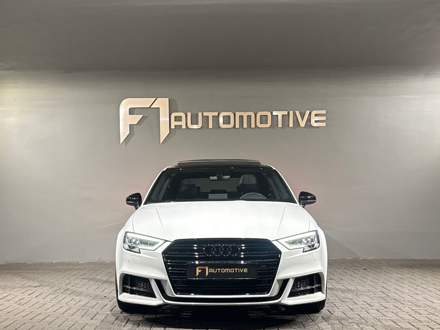 Audi A3 Limousine 35 TFSI CoD Advance Sport 2x S Line Pano