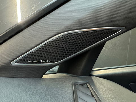 Volkswagen Golf 2.0 TSI R 4M Performance Pano|IQ|H/K|Akrapovic