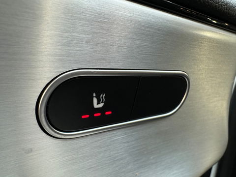 Mercedes-Benz A-Klasse 200 AMG Pano|Sfeer|Night|Camera|Leder