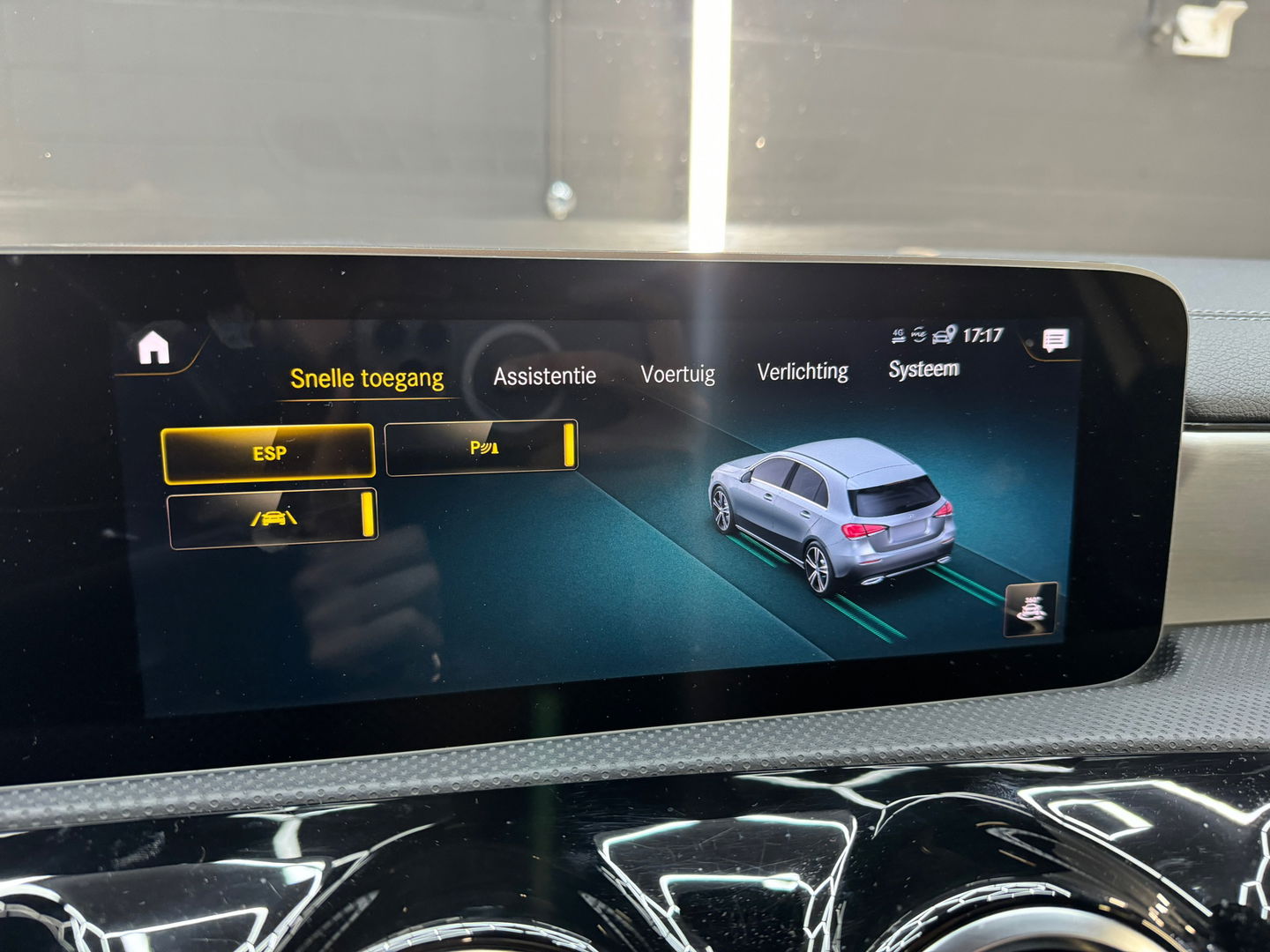 Mercedes-Benz A-Klasse 200 AMG Pano|Sfeer|Night|Camera|Leder