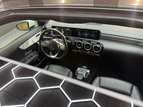 Mercedes-Benz A-Klasse 200 AMG Pano|Sfeer|Night|Camera|Leder