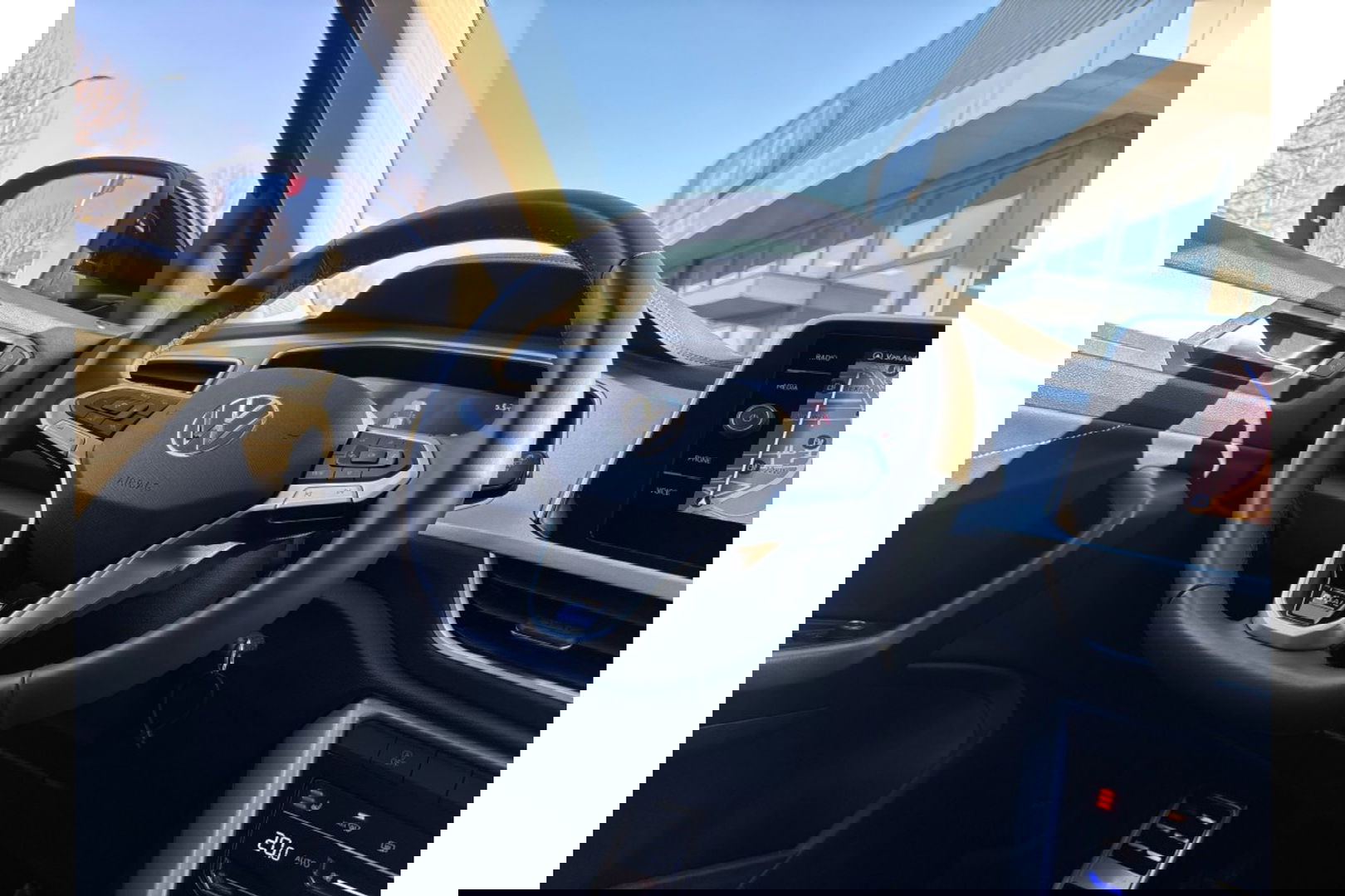 Volkswagen T-Roc 1.0 TSI GOAL EDITION AIRCO NAVI PDC LMV STOELVW