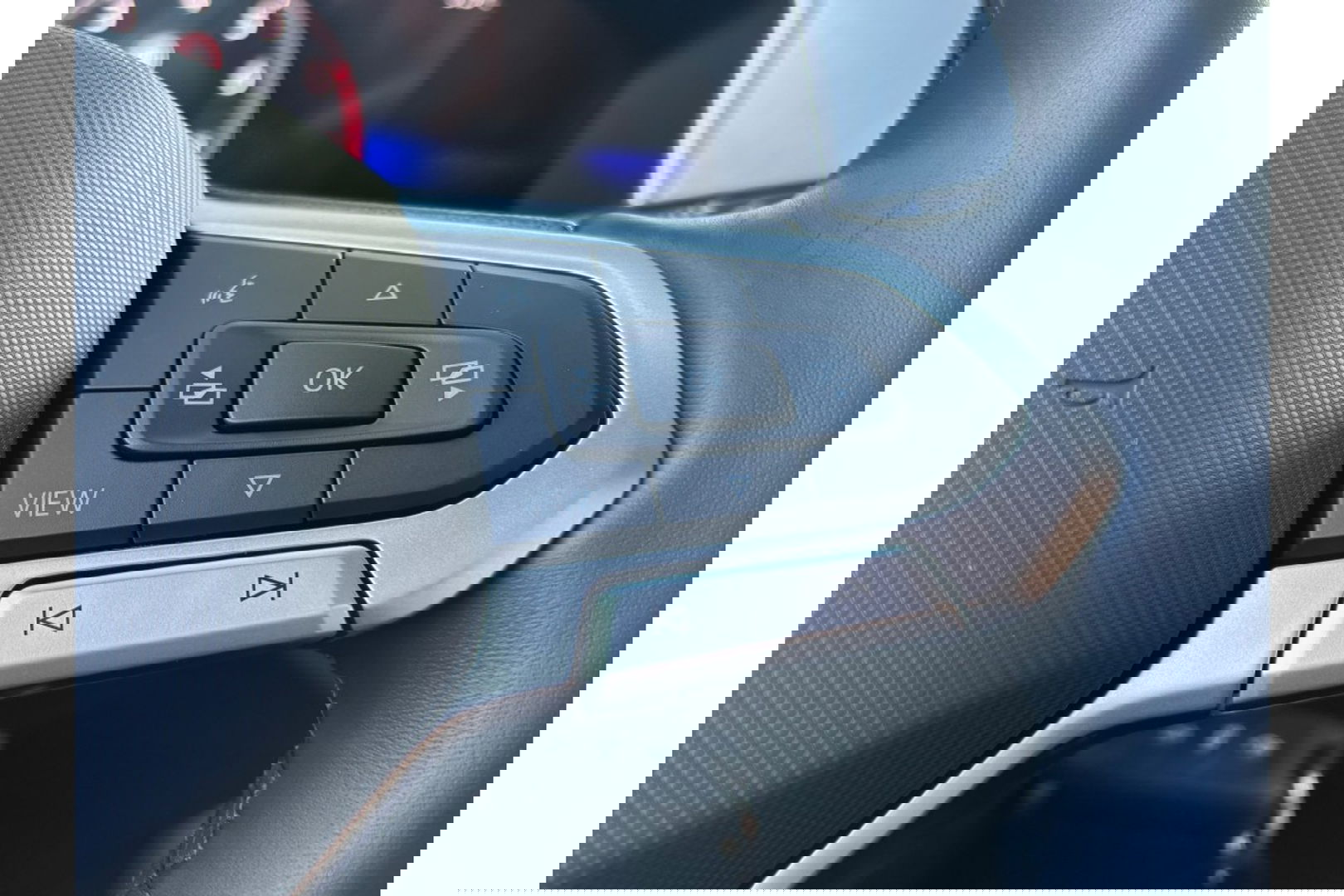 Volkswagen T-Roc 1.0 TSI GOAL EDITION AIRCO NAVI PDC LMV STOELVW