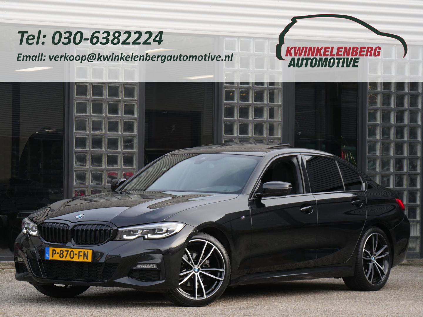 BMW 3 Serie 318i M-SPORT/ SCHUIFDAK/ PARKING PACK/ SHADOW LINE / 19INCH BREEDSET M-SPORT VELGEN