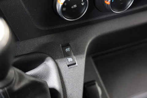 Opel Movano 2.3 Turbo L3H2 IMPERIAAL TREKHAAK