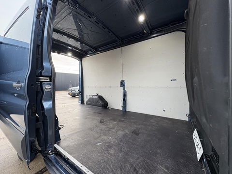 Ford Transit 350 2.0 TDCI L3H2 Trail | VOORRUIT VERWARMING | NETTE BUS | WEINIG KM