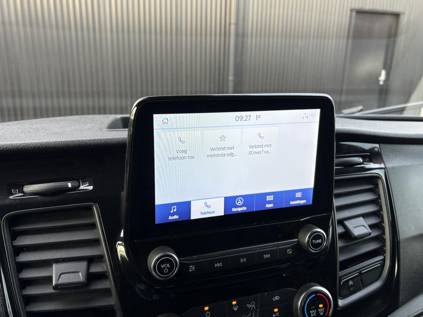 Ford Transit 350 2.0 TDCI L3H2 Trail | VOORRUIT VERWARMING | NETTE BUS | WEINIG KM